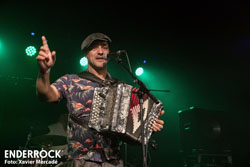 Concert de Joan Garriga i el Mariatxi Galàctic a la sala La [2] de Barcelona 